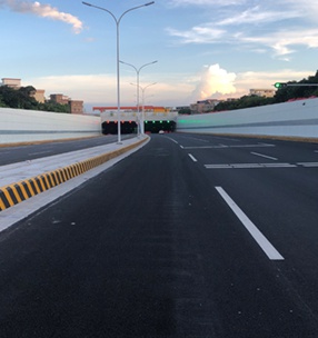 廣州新白雲國（guó）際機場第二（èr）高速公路隧道